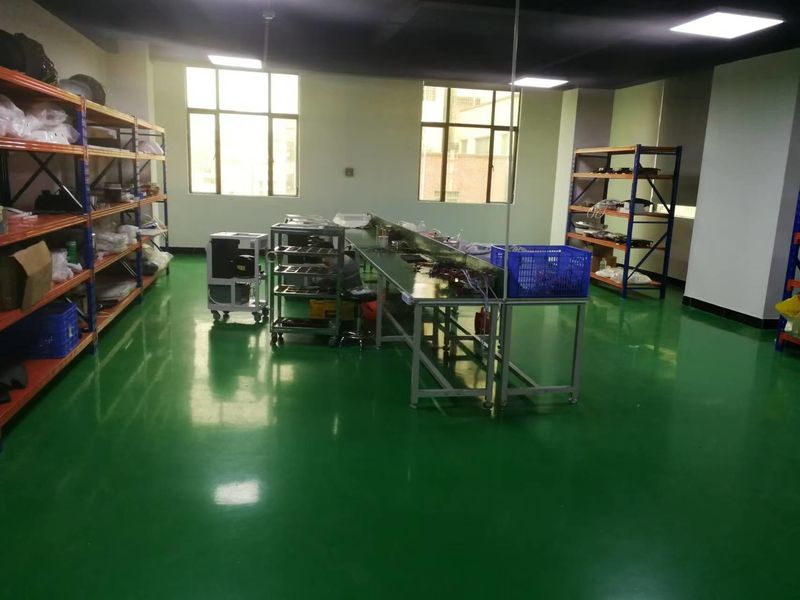 Guangzhou Lizhirun Technology Development Co., Ltd สายการผลิตผู้ผลิต