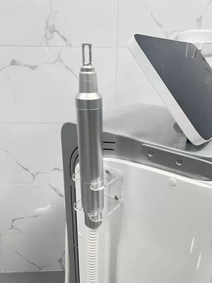 Permanent Laser Hair Removal And Tattoo Removal Machine With 2 Cooling Fans